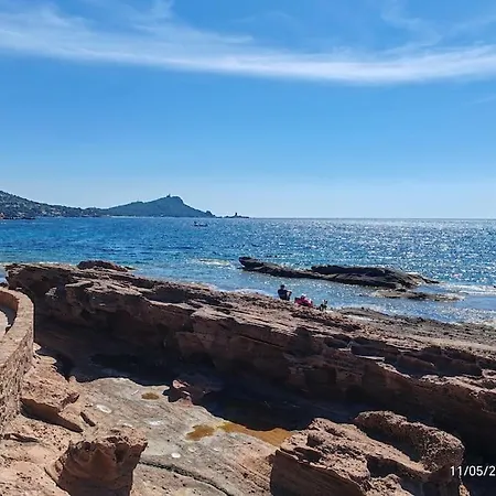 Au Calme Avec Piscine, 600 M De La 펜션