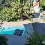 Holiday home Au Calme Avec Piscine, 600 M De La