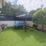Au Calme Avec Piscine, 600 M De La Holiday home *
