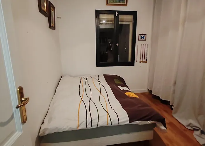 Au Calme Avec Piscine, 600 M De La Saint-Raphaël