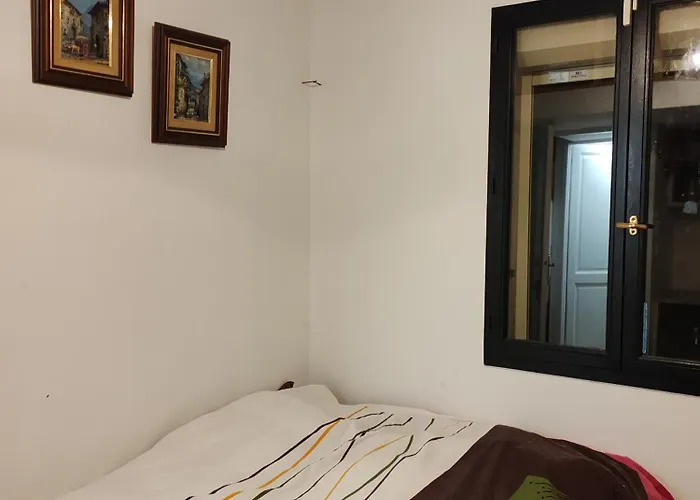 Au Calme Avec Piscine, 600 M De La Dom wakacyjny Saint-Raphaël